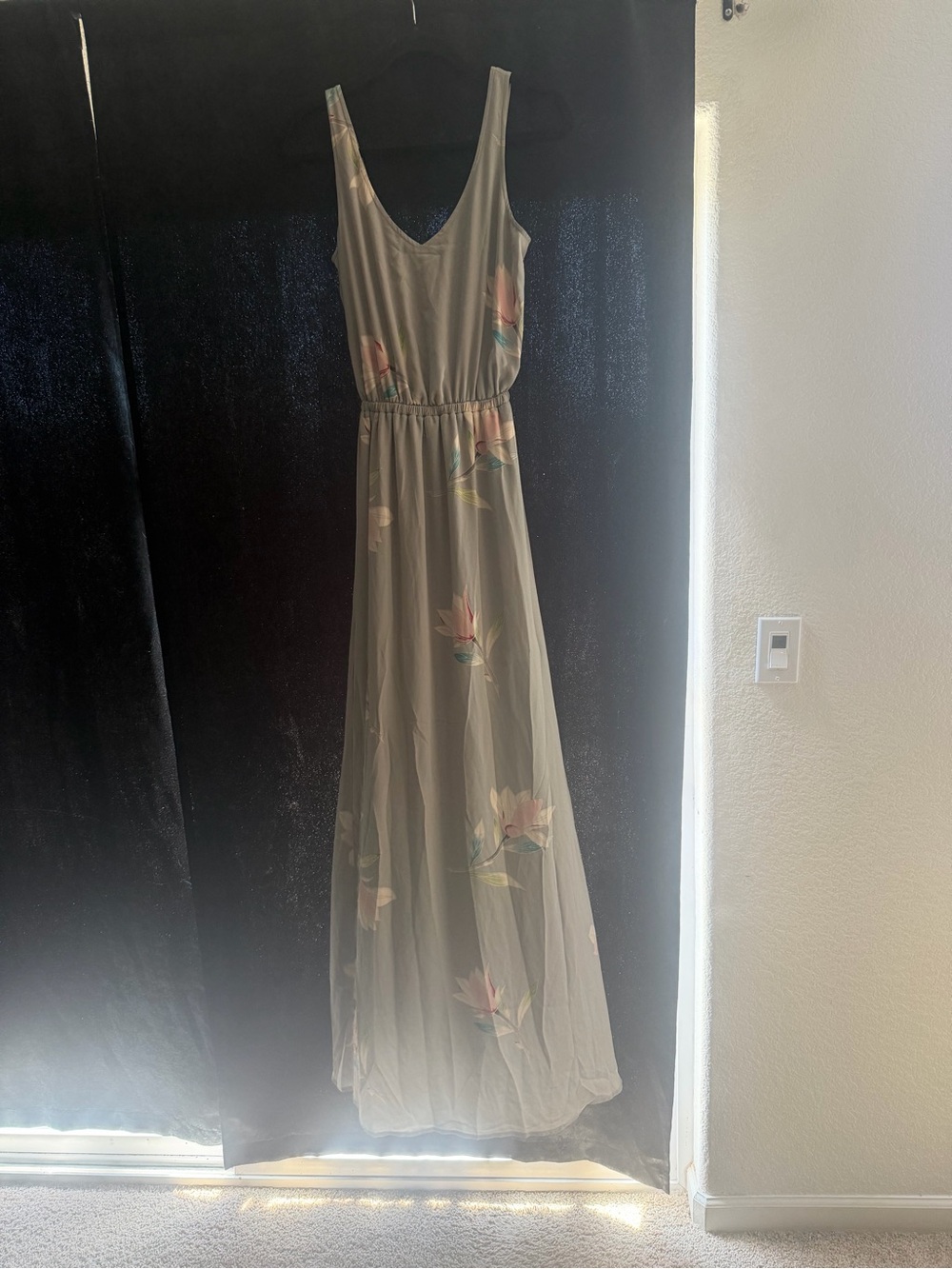 Show me your mumu dress - Picture 3 of 7